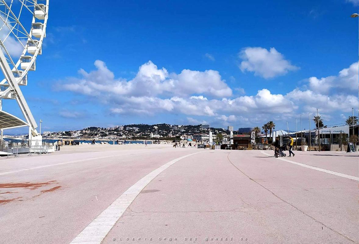 25 Marseille - Plage Prado-Borely.jpg
